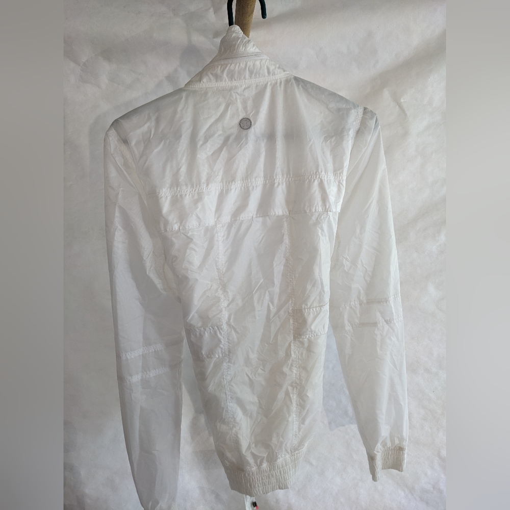Lululemon light jacket - Picture 3 of 3